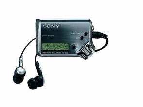 智能手機步步緊逼 卡片機步入瀕危電子產品名錄