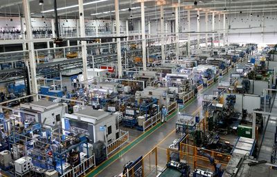 淮安經(jīng)開區(qū) 抓牢重大項目“牛鼻子” 走活發(fā)展“一盤棋” 文具用品產(chǎn)業(yè)蓬勃發(fā)展